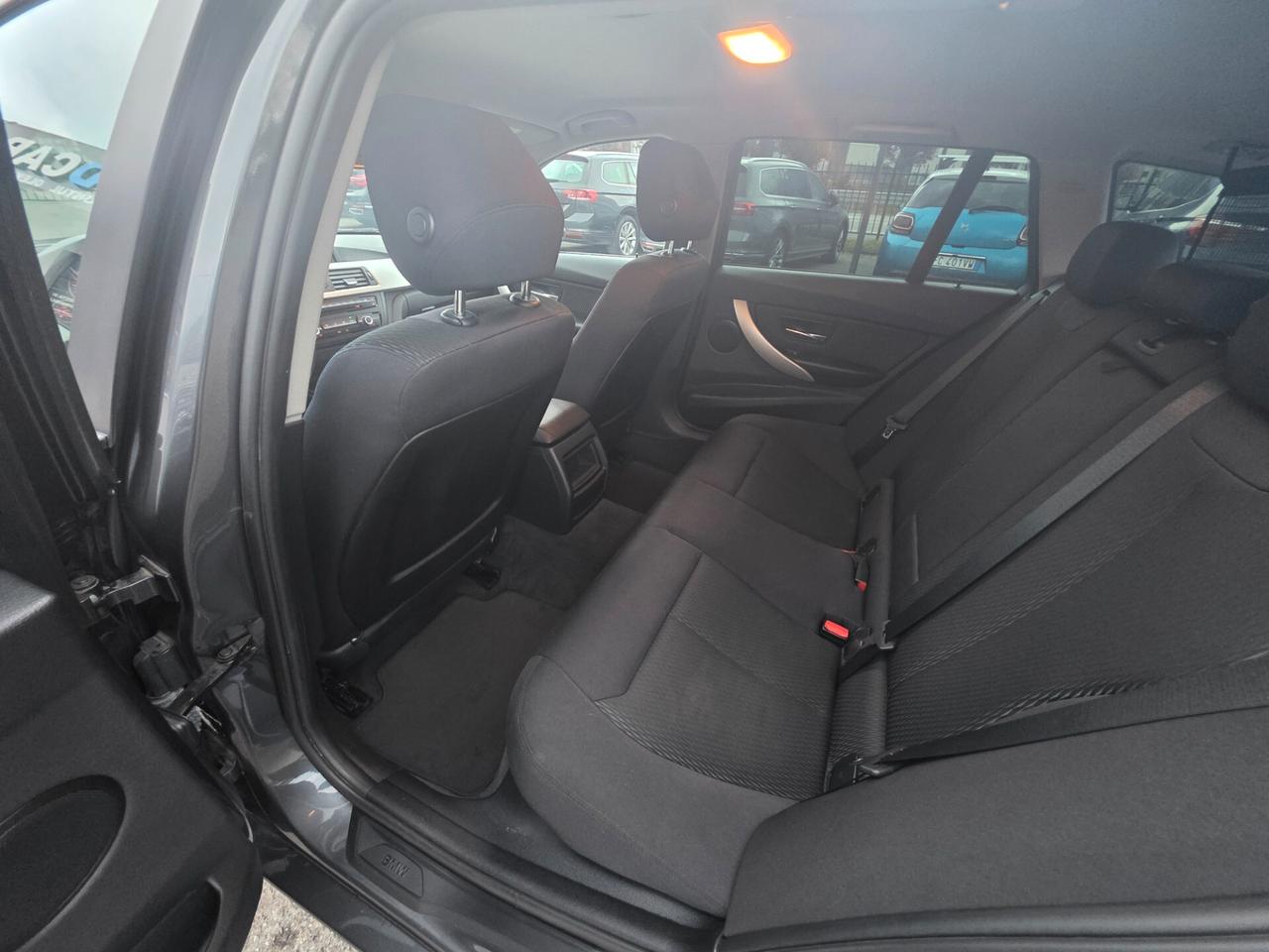 Bmw 318 318d Touring Business aut.
