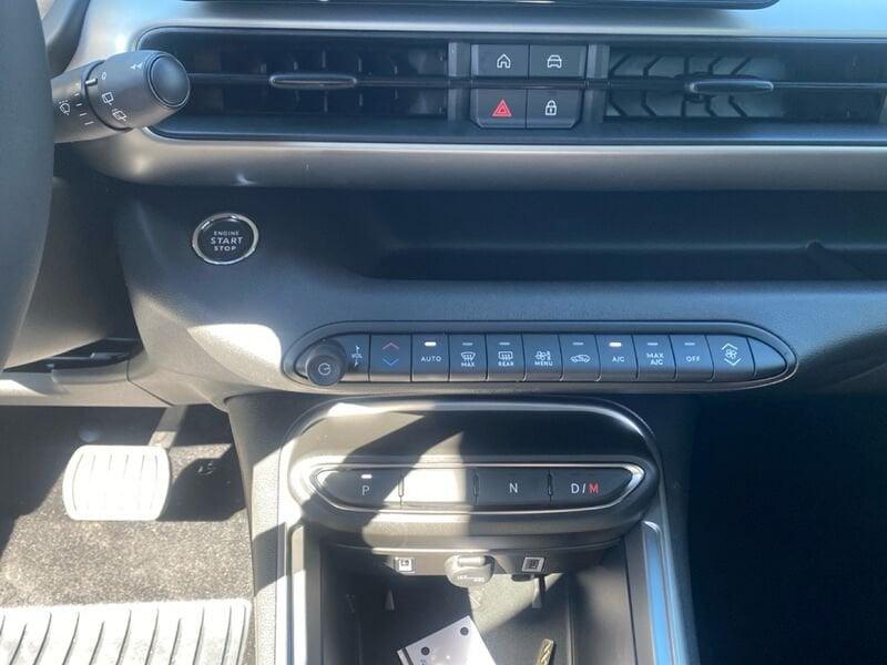 Jeep Avenger e-Hybrid 1.2 MHEV e-Hybrid Turbo Summit