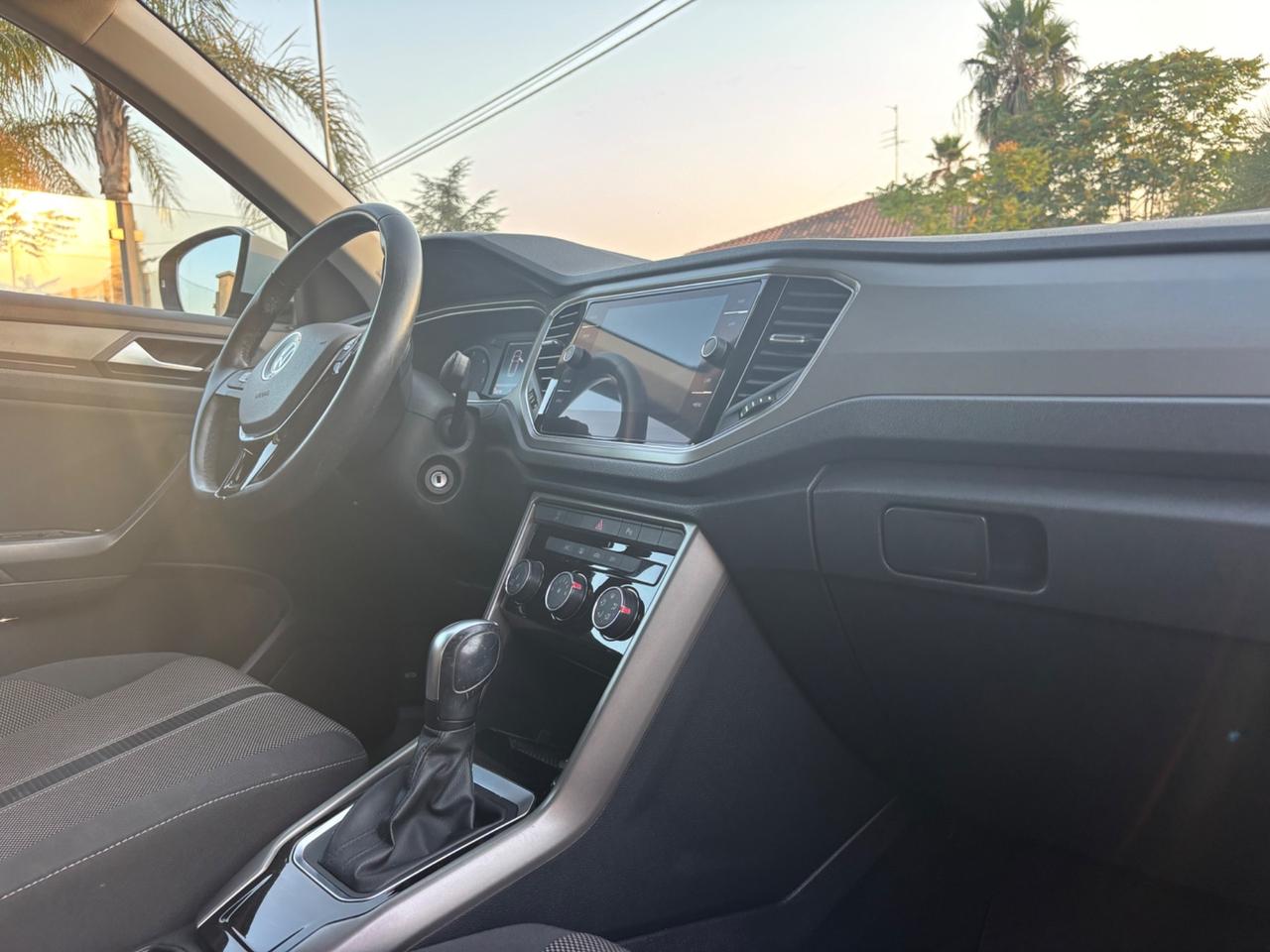 Volkswagen T-Roc 2.0 TDI automatica-2021