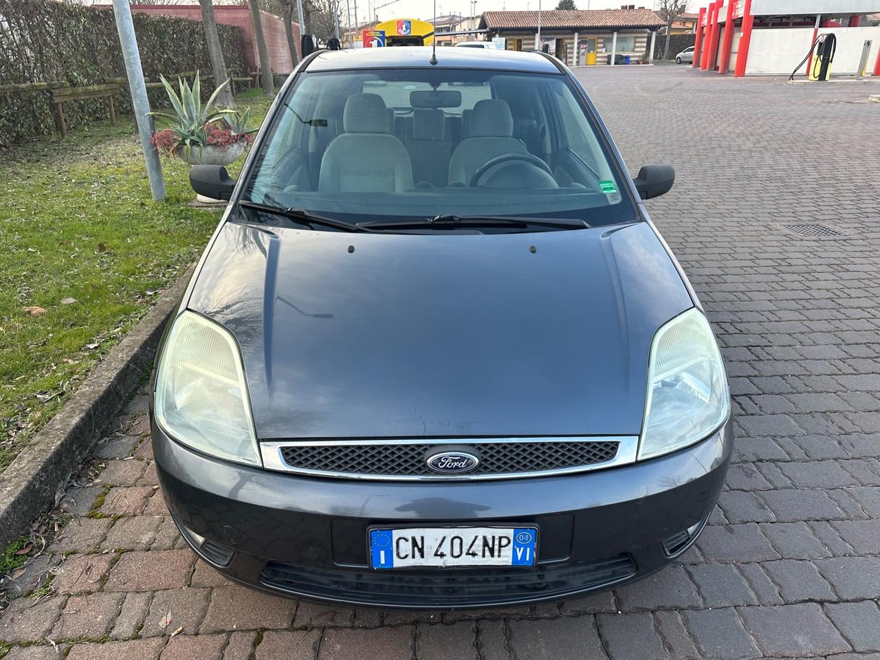 Ford Fiesta 1.2 benz 2004 NEOPATENTATI