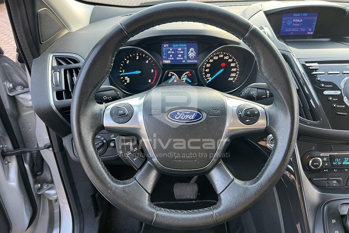 FORD Kuga 2.0 TDCI 140 CV 4WD Powershift Titanium
