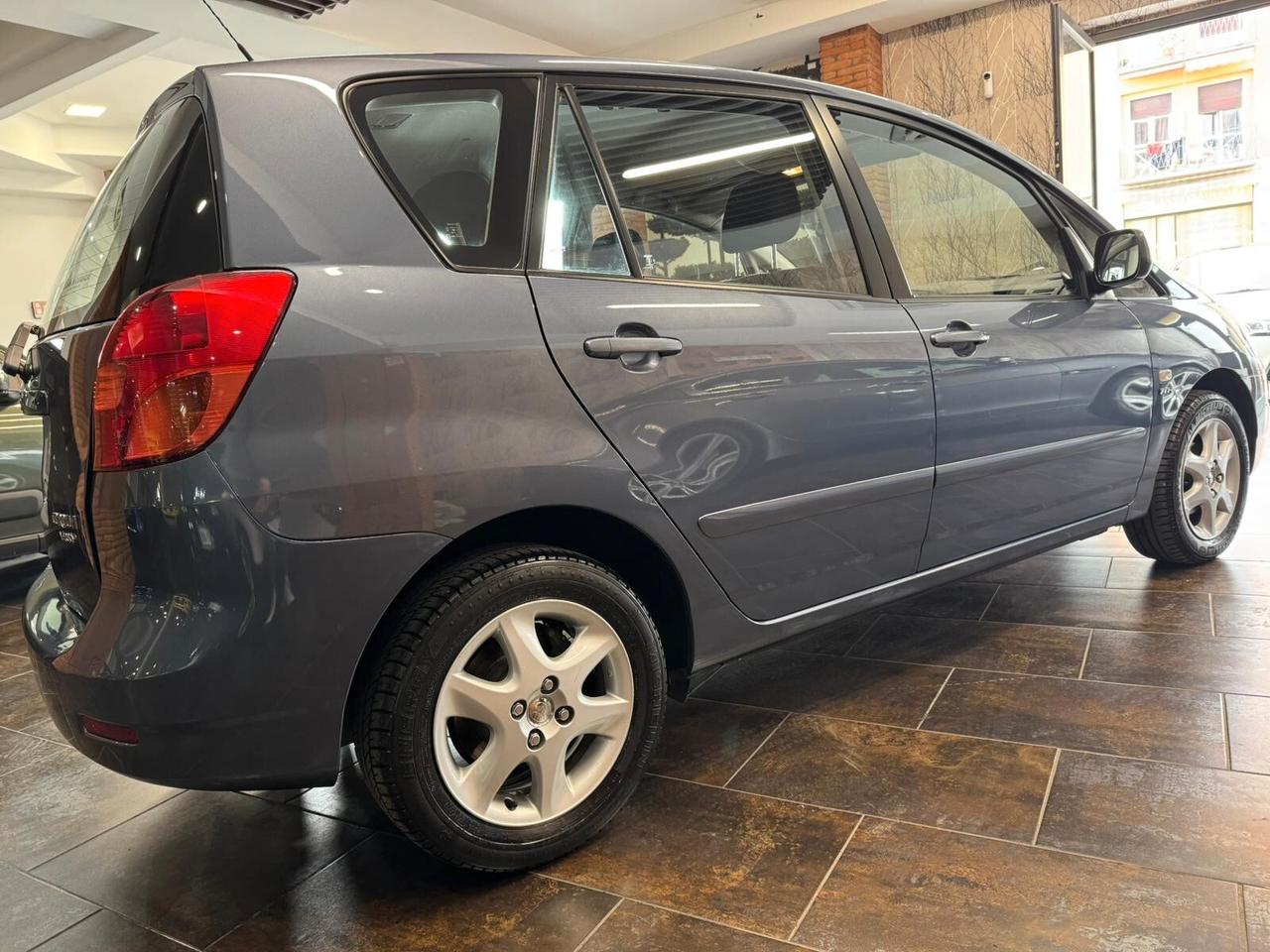 Toyota Corolla Verso 1.6 16V