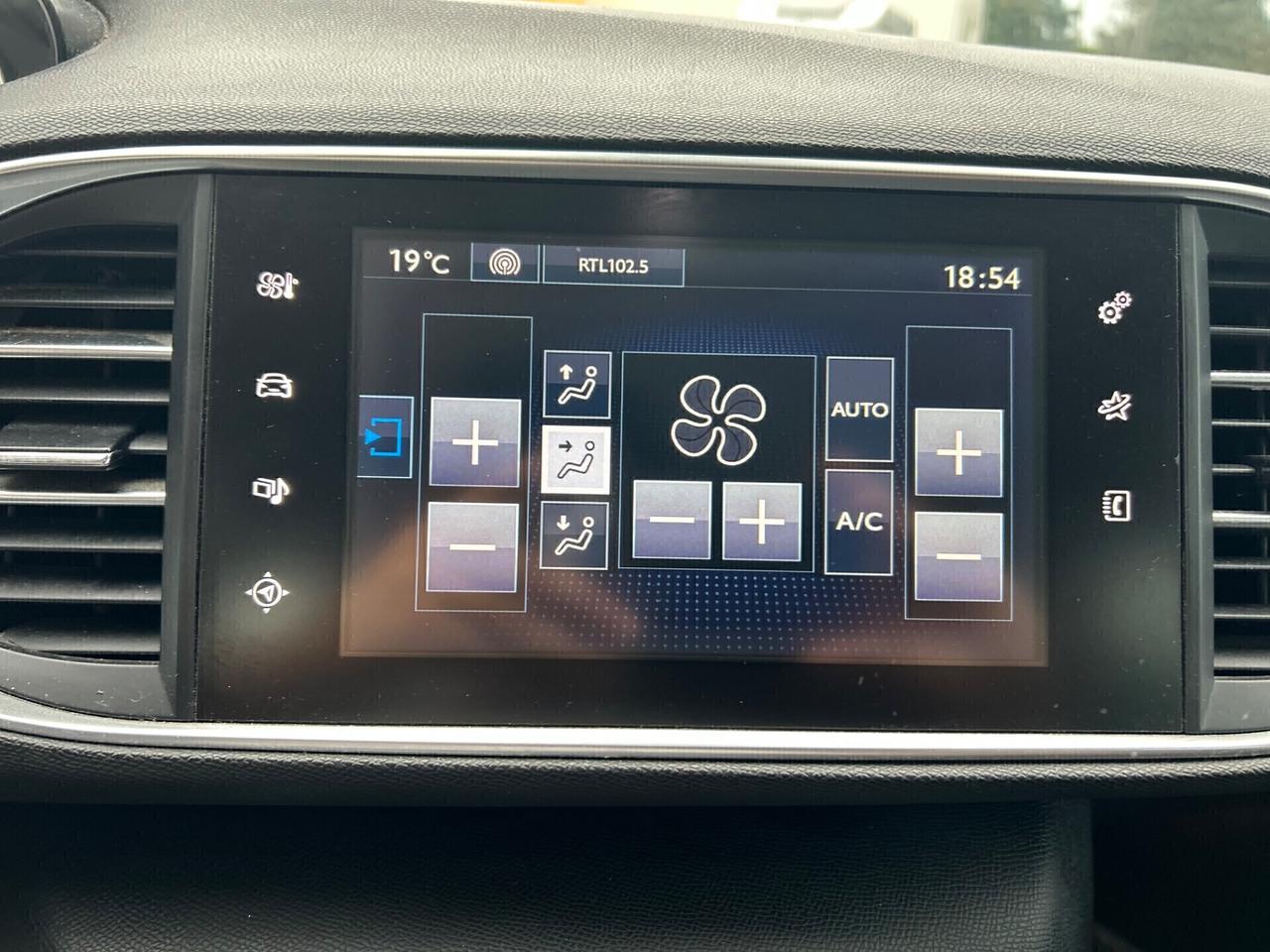 Peugeot 308 PureTech Turbo 130 S&S EAT6 GT Line