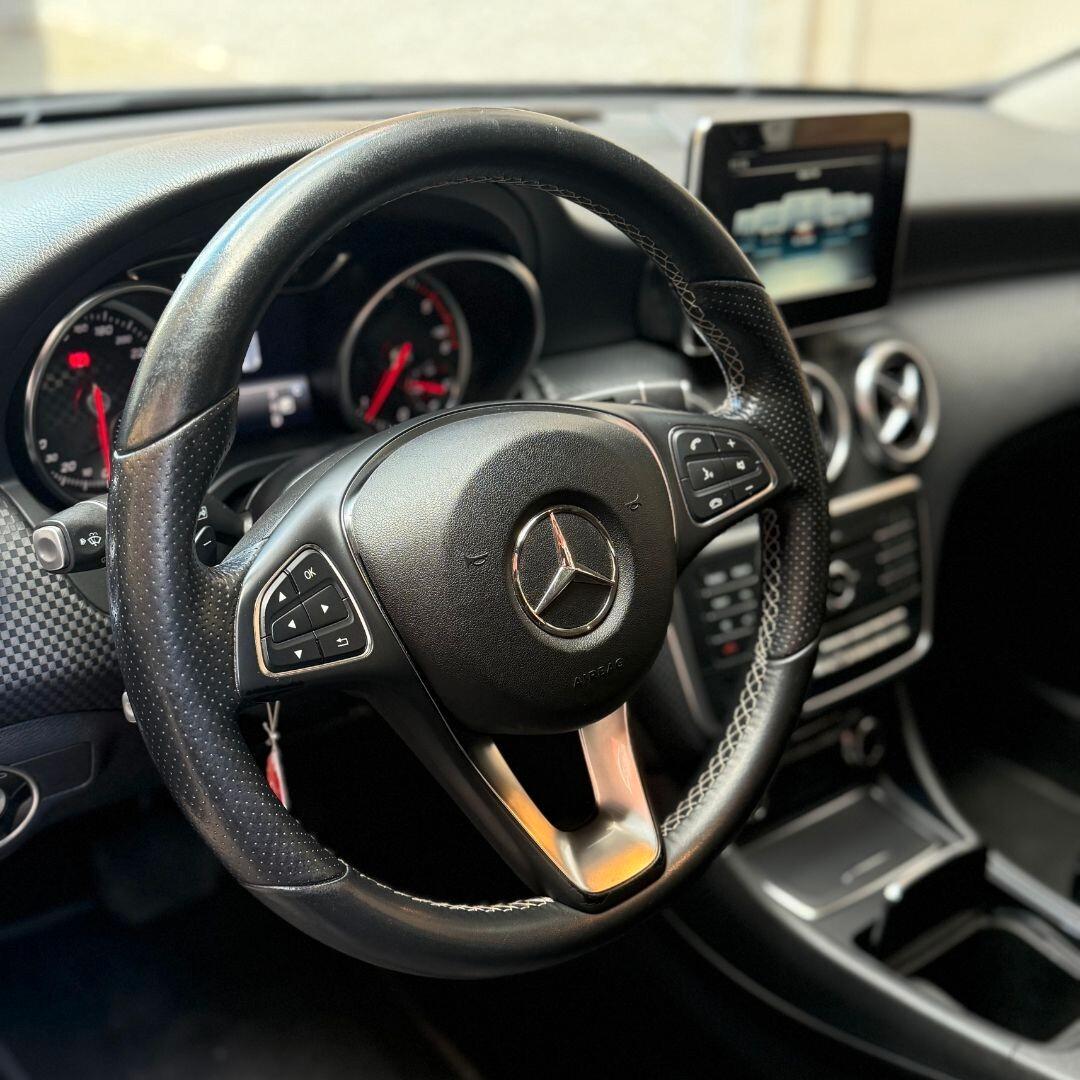 Mercedes Classe A 180 d Automatic Premium