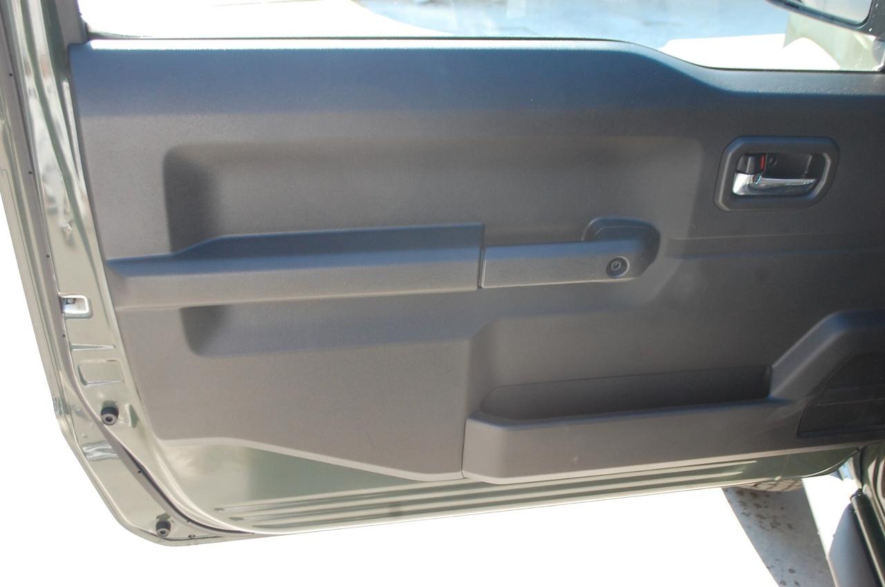 Suzuki Jimny 1.5 Top 4wd allgrip 102CV Uff Italy Navi Clima USB