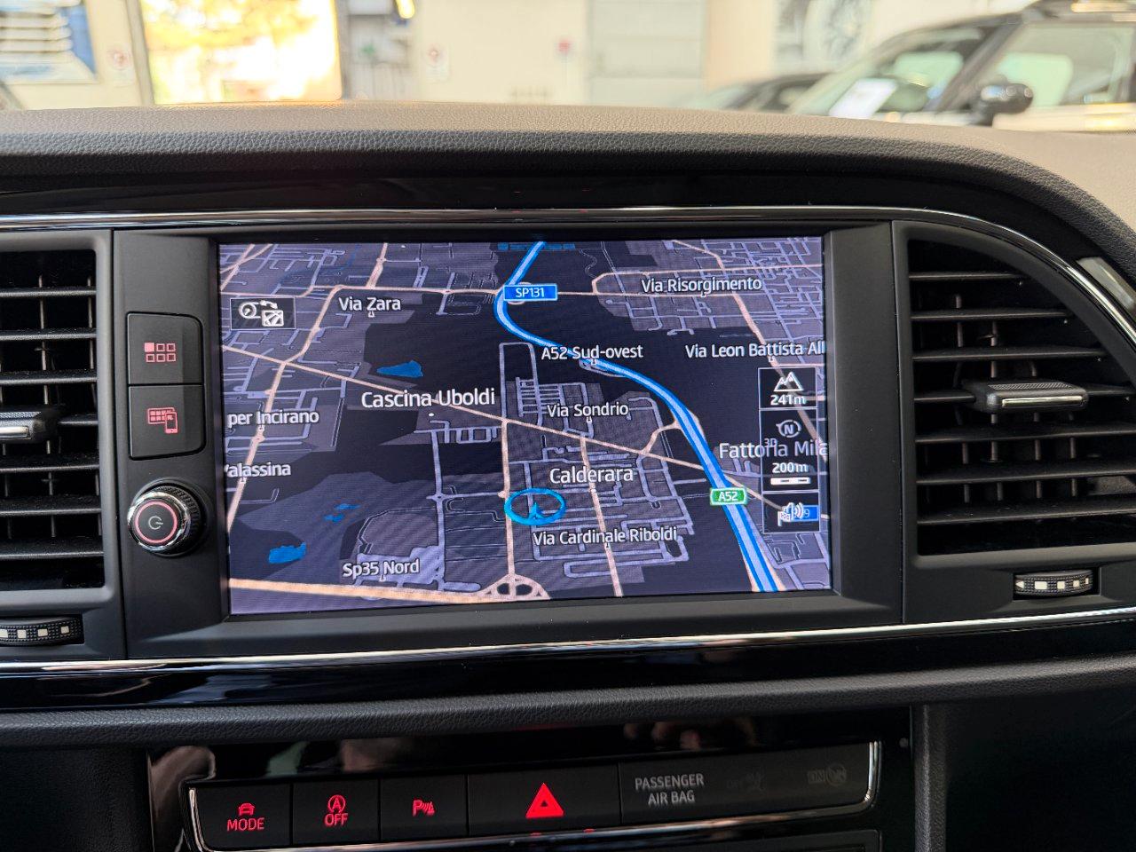 Seat Leon ST 1.5 ecotsi FR 150cv dsg-LED-Carplay-Camera-Keyless-FULL
