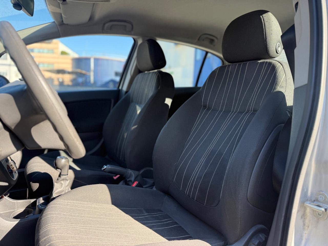 Opel Corsa 1.2 benzina 5 porte con soli 27.000 km 1 pro