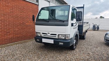 Nissan Cabstar 120.35 3.0 Tdi PL-RG-DC Cab. SL