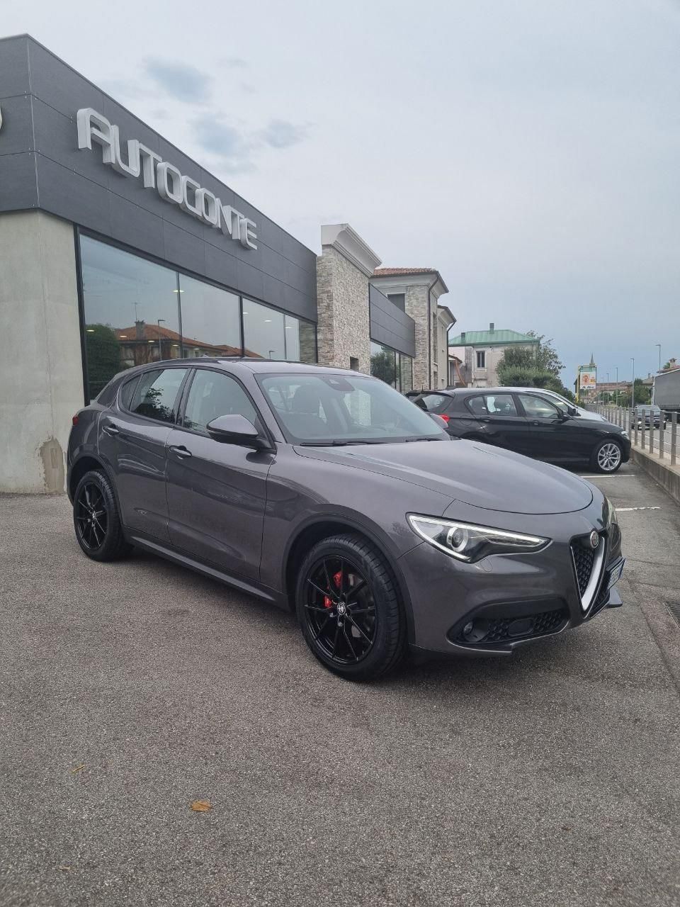 ALFA ROMEO Stelvio Stelvio 2.2 T.diesel 210 CV AT8 Q4 Super