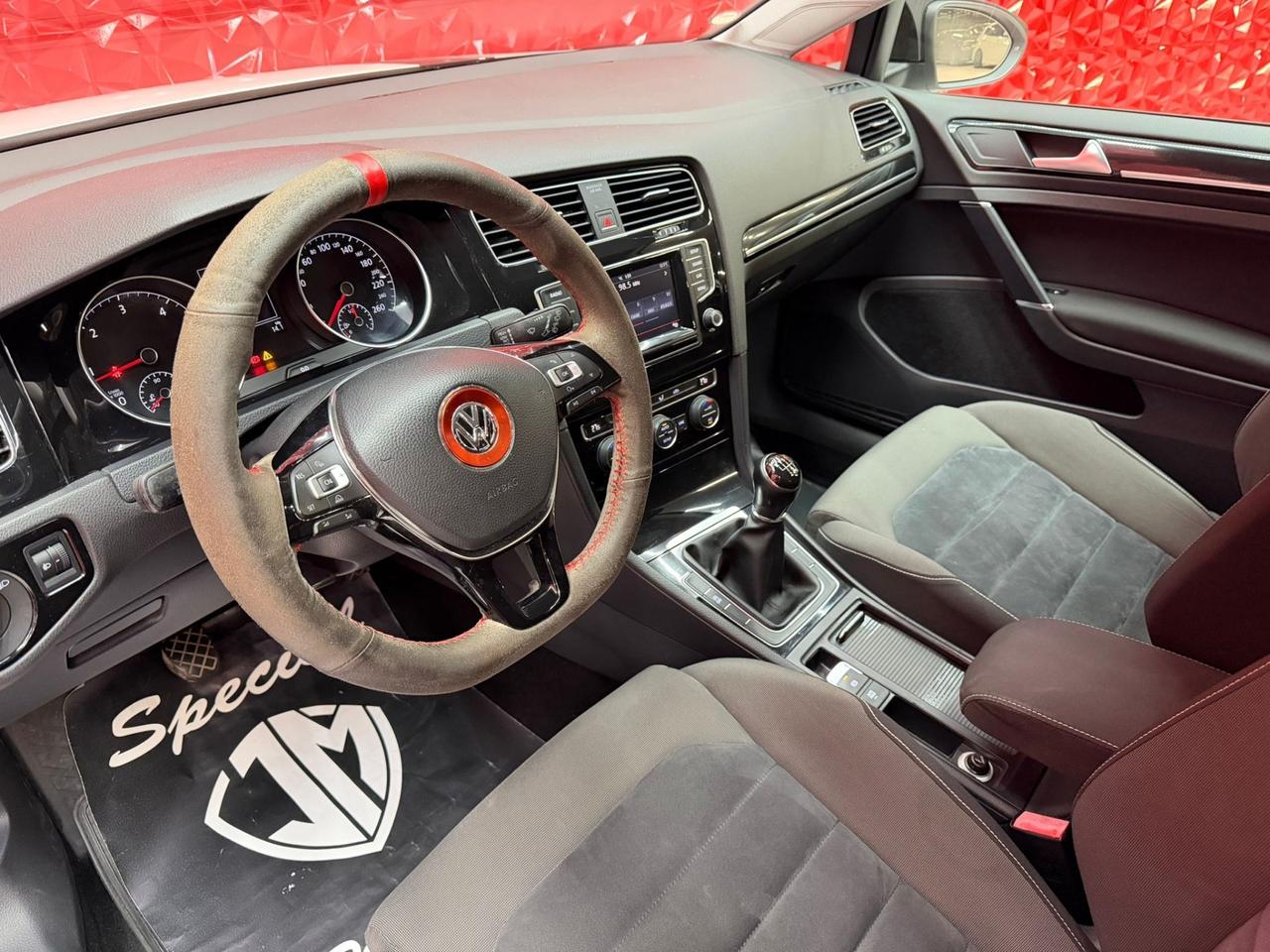 Volkswagen Golf 2.0 TDI 3p. Highline BlueMotion Technology