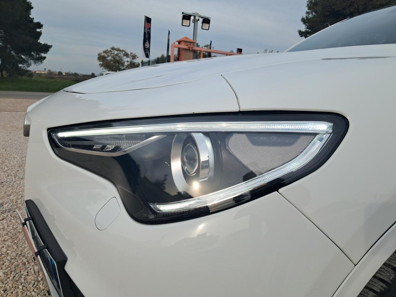 A. R. Stelvio VELOCE-210CV *Q4*TETTO*PELLE*CERCHI20