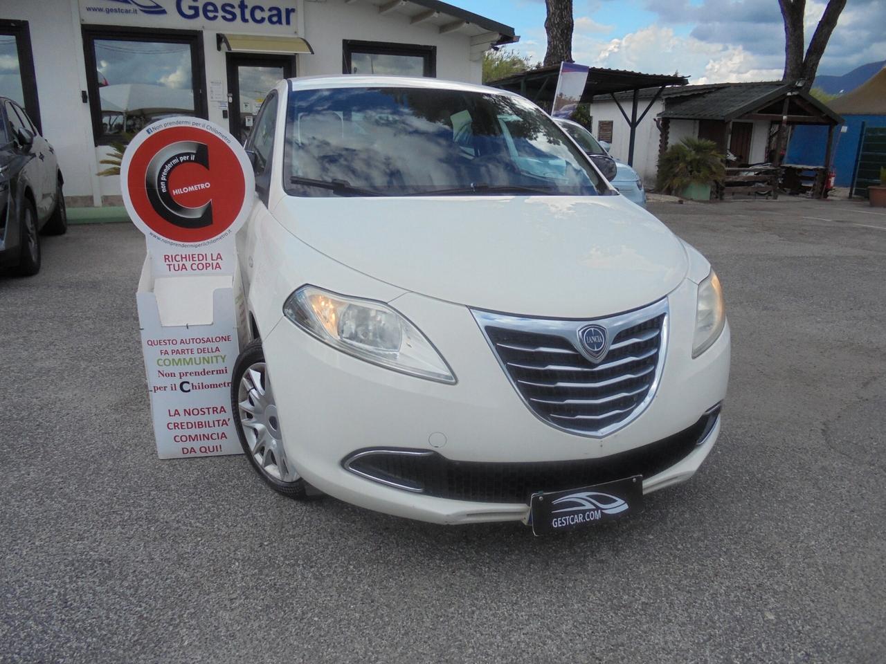 Lancia Ypsilon 0.9 TwinAir 85 CV 5 porte S&S DFN Gold