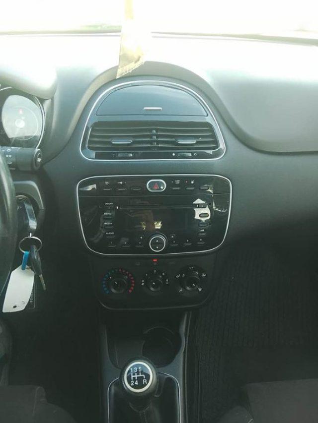 FIAT Punto 1.4 8V 5 porte Natural Power Lounge