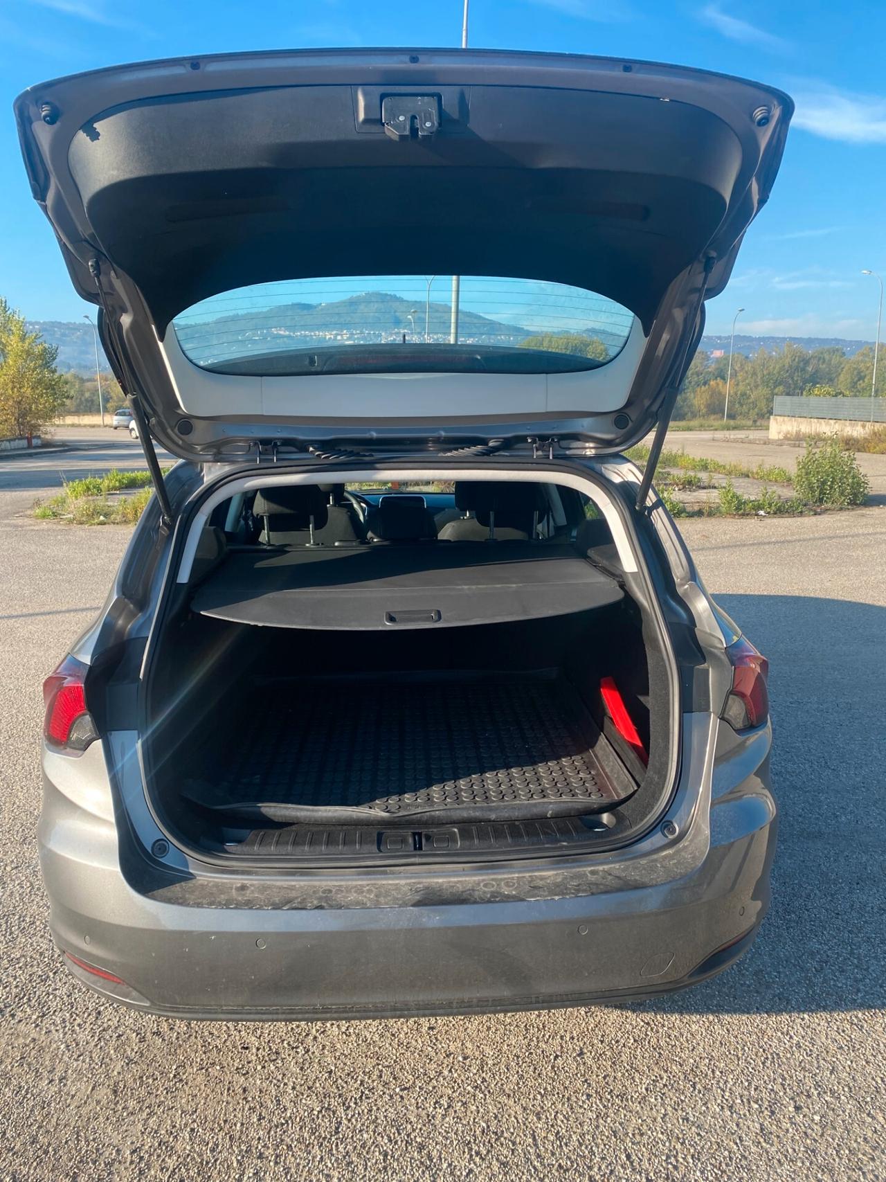 Fiat Tipo 1.6 Mjt SW