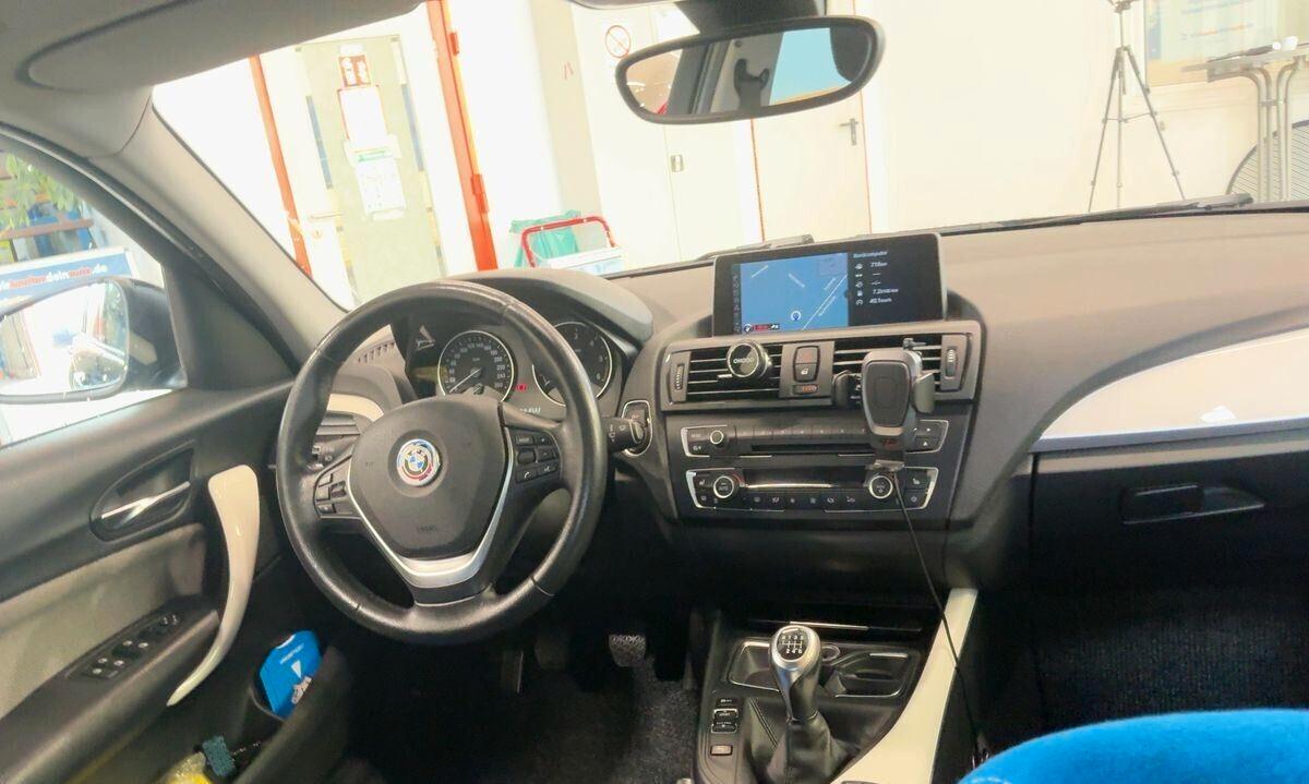 Bmw 118 118d 5p. Sport