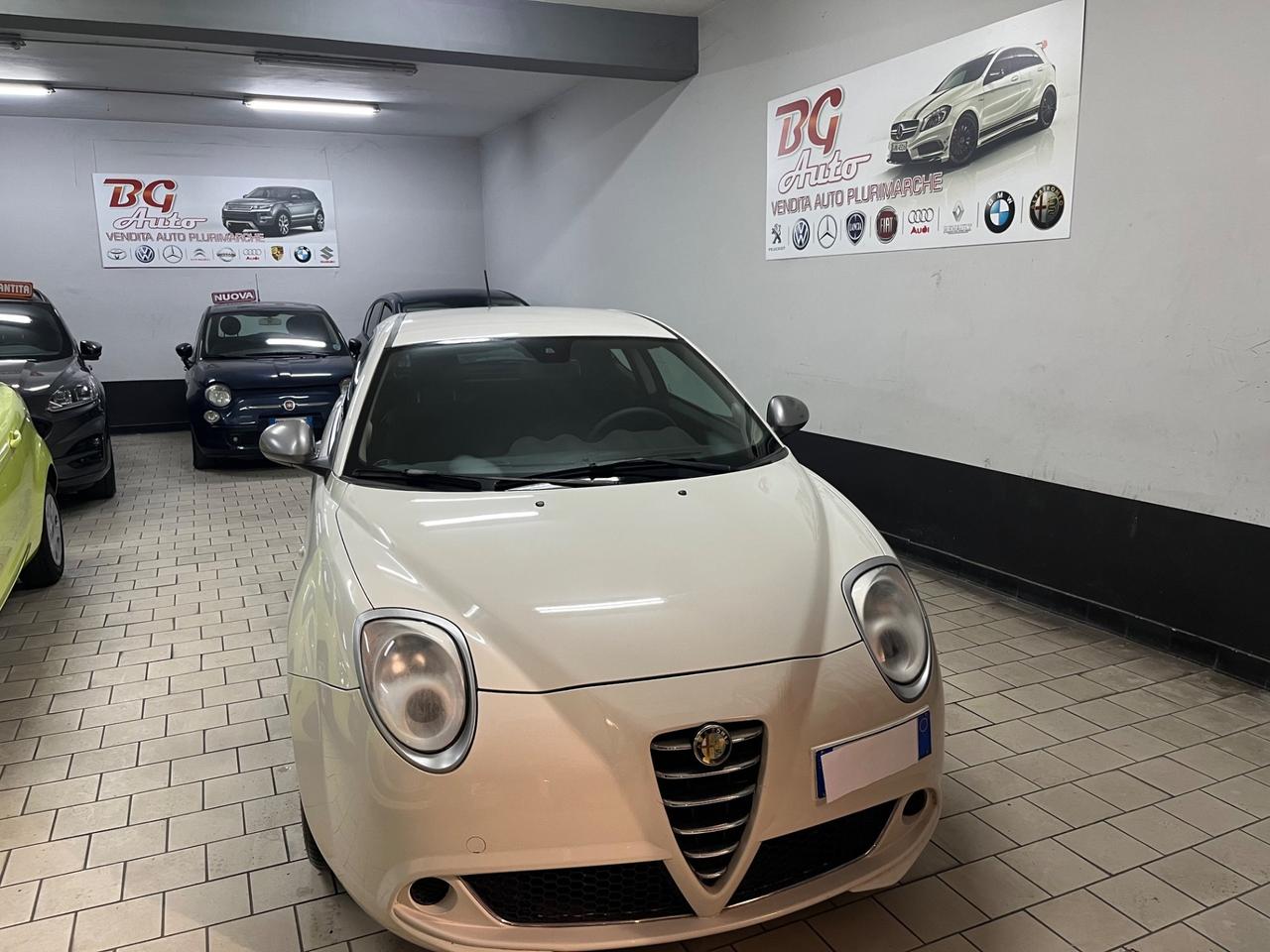 Alfa Romeo MiTo 1.4 M.air S&S Distinctive 2012
