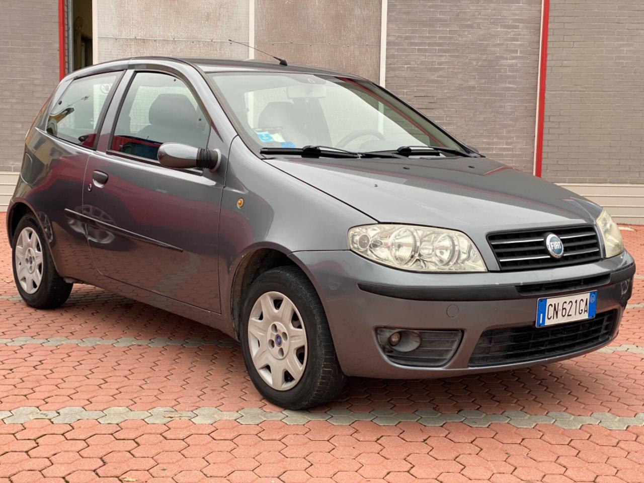 Fiat Punto 1.2i cat 3 porte EL