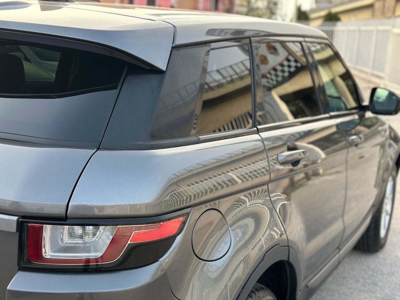 Range Evoque 2.0 DIESEL 150 CV 5p. SE AUT. 4X4