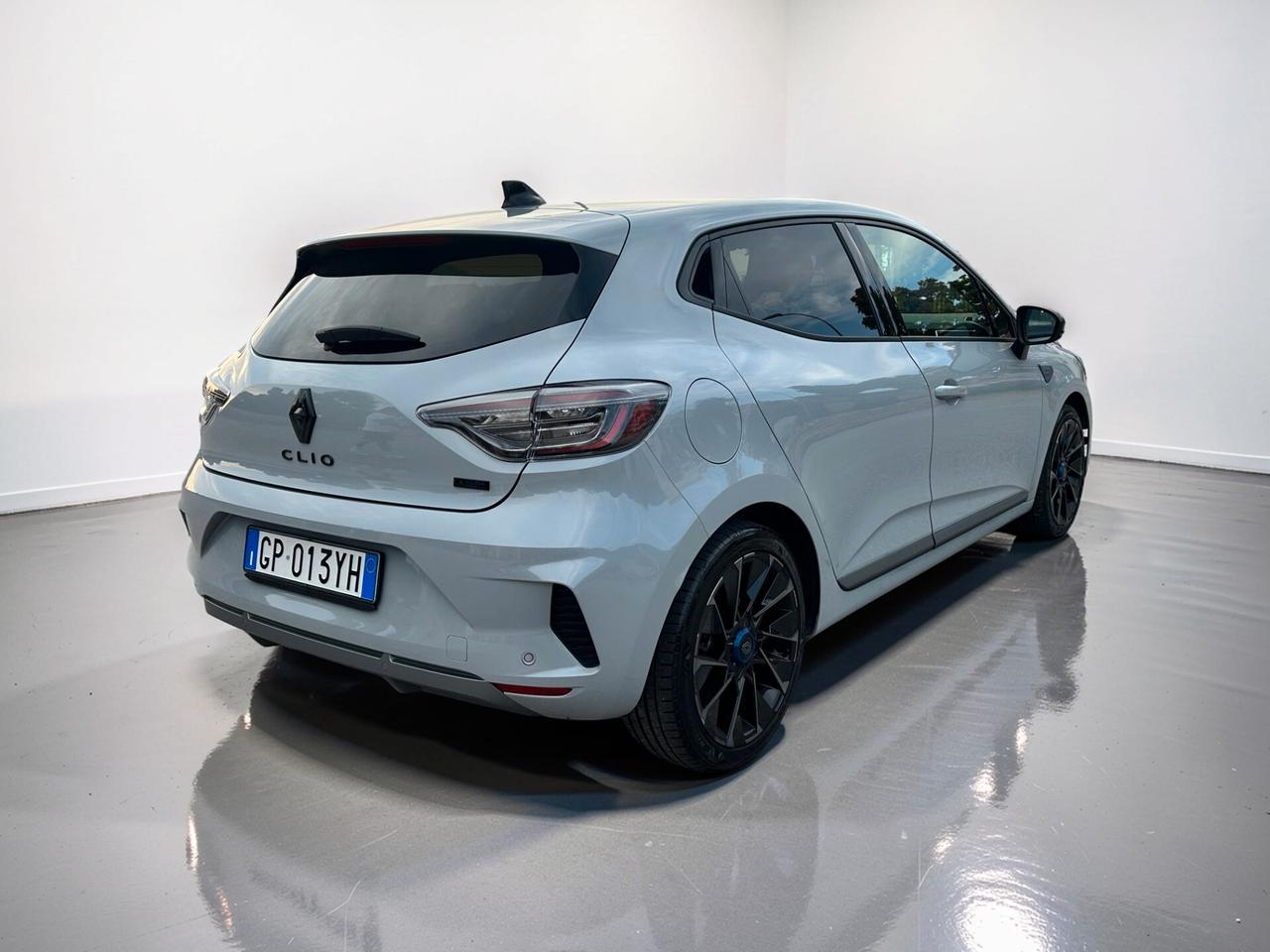 Renault Clio Esprit Alpine E-Tech 145 CV 5 porte