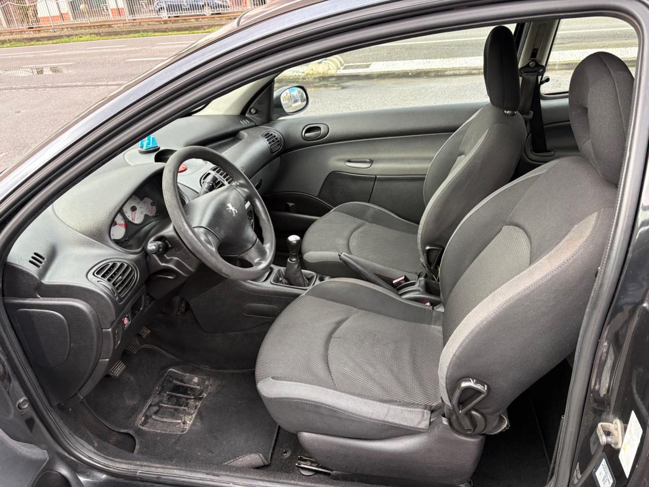 Peugeot 206 1.4 3p. Enfant Terrible