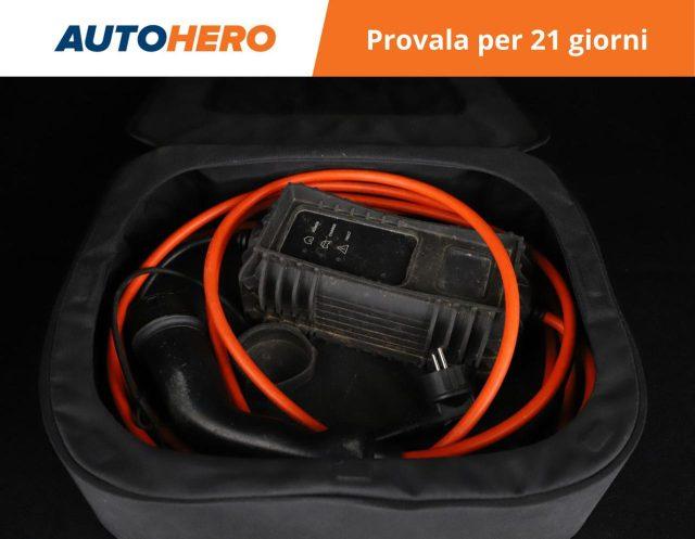 PEUGEOT 3008 Hybrid 225 e-EAT8 Allure Pack