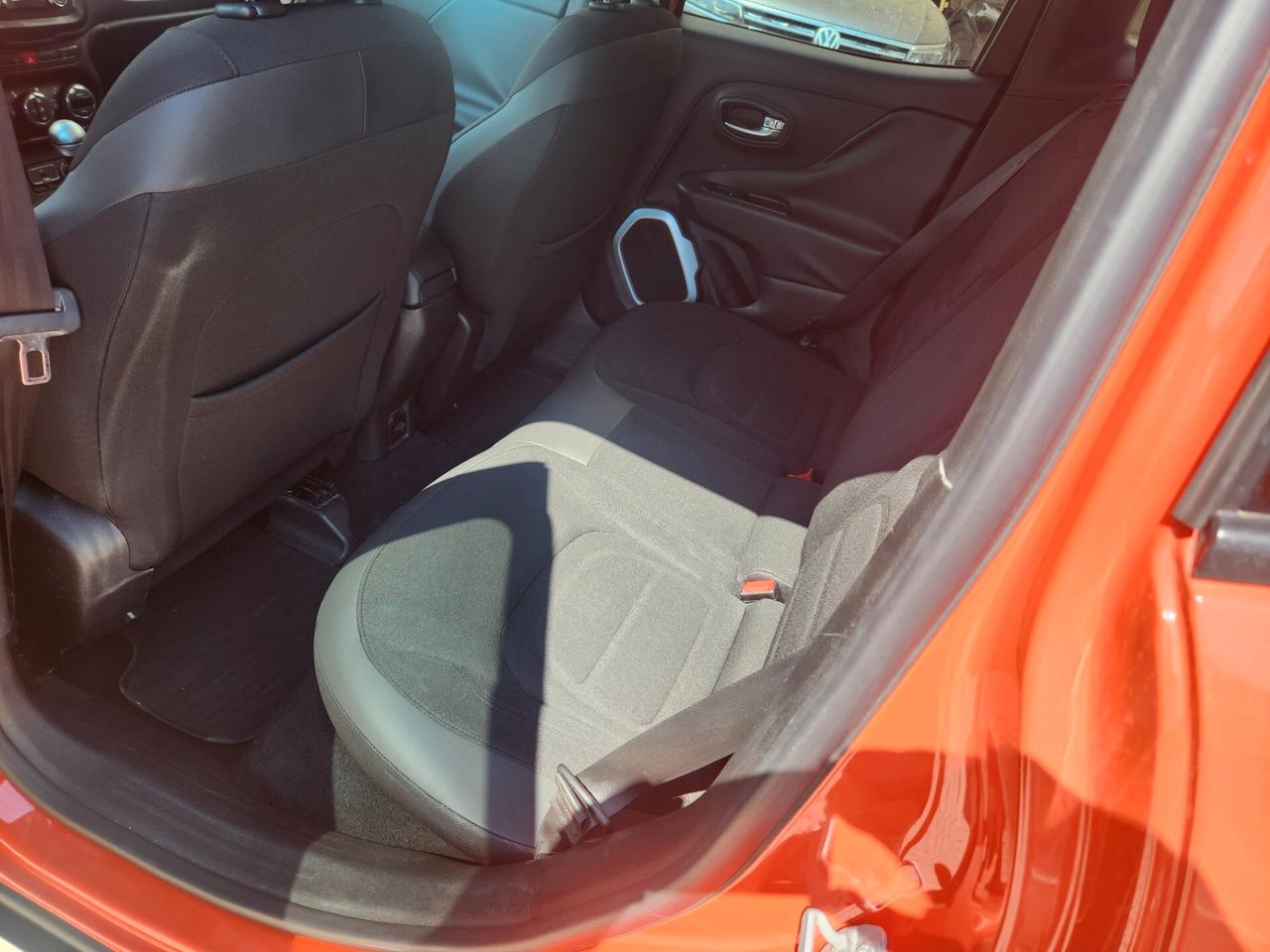 Jeep Renegade 1.6 DIESEL STRAFULL
