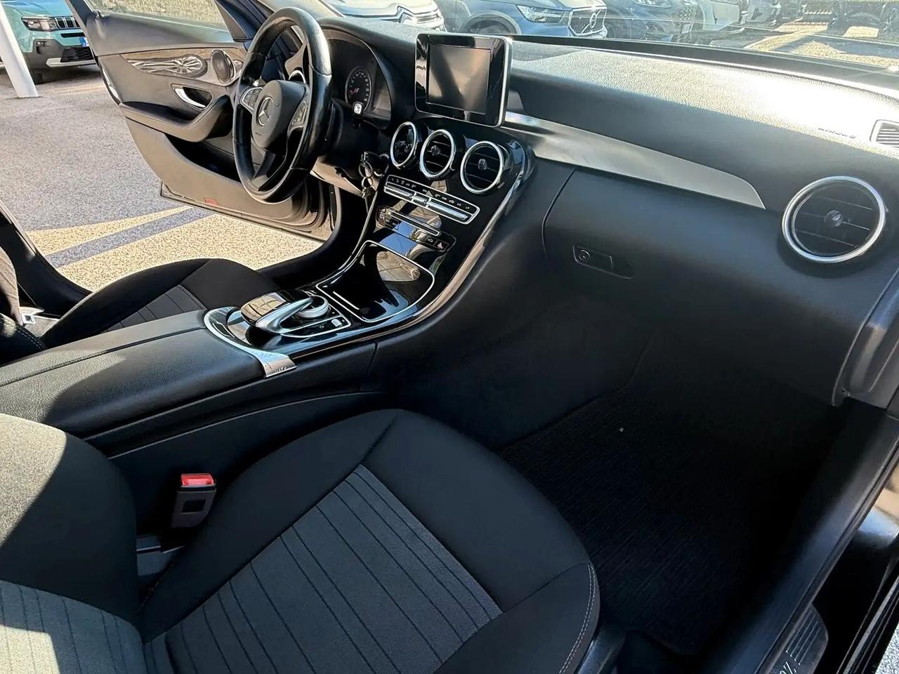 Mercedes-benz C 180 d Auto Business