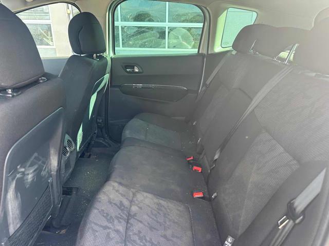 PEUGEOT 3008 1.6 HDi 112CV Tecno senza nessun lavoro da fare