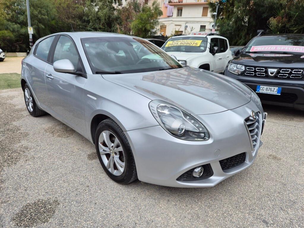 Alfa Romeo Giulietta 1.6 JTDm-2 NAVI LED