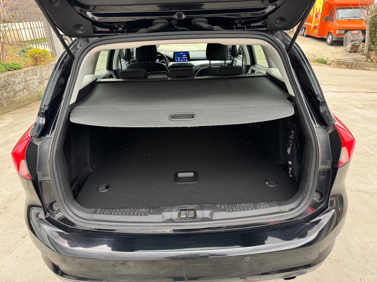 Ford Focus 1.5 EcoBlue 120 CV SW Business (Autocarro) N1