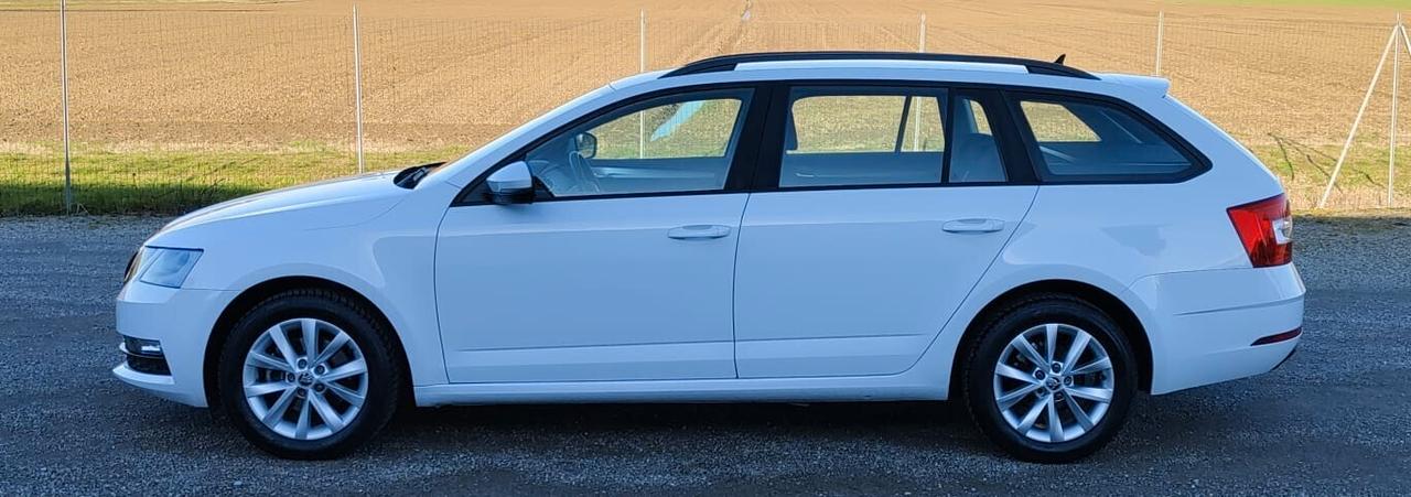 SKODA OCTAVIA 1.0 BENZINA,ANNO 2017