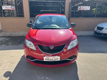 Lancia Ypsilon 0.9 TwinAir 85 CV 5 porte Metano Ecochic Platinum
