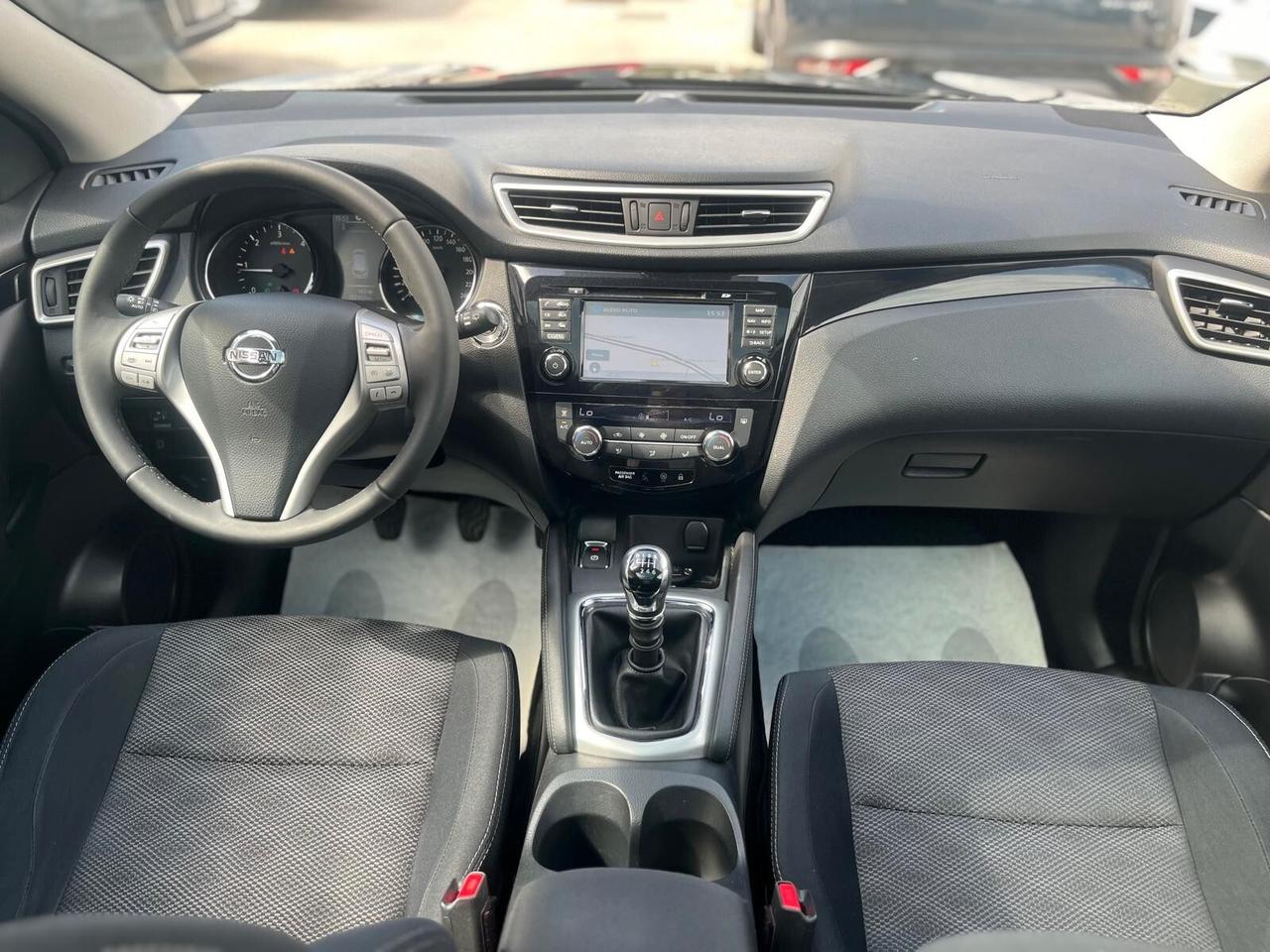 Nissan Qashqai 1.6 dCi 130cv Tekna / Tetto Navi 360