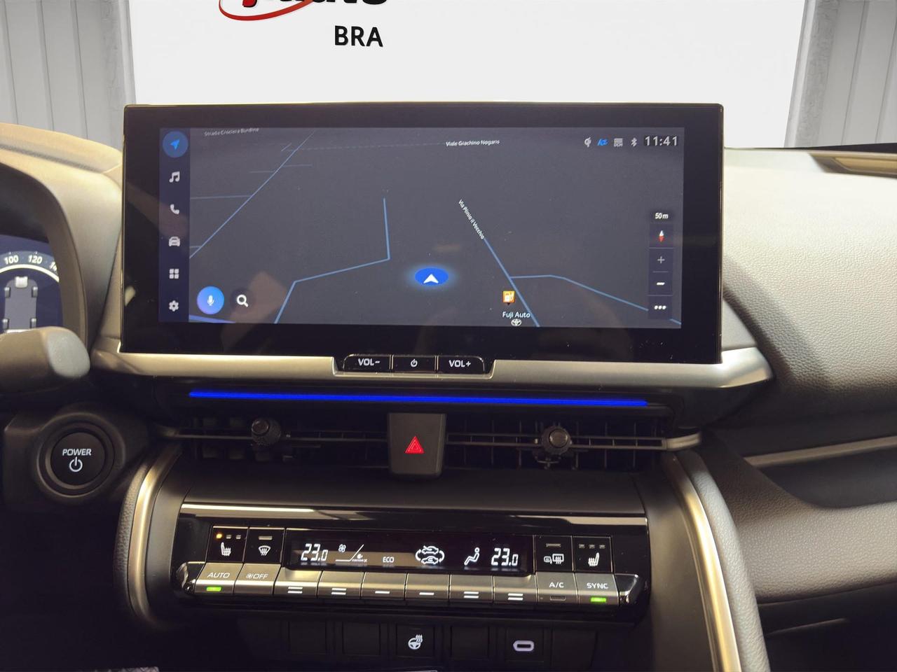 Toyota C-HR 2.0 phev Lounge fwd e-cvt