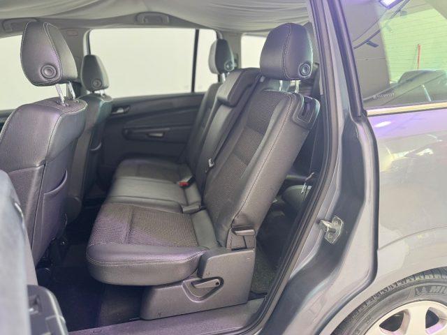 OPEL Zafira 1.6 16V Twinport Cosmo