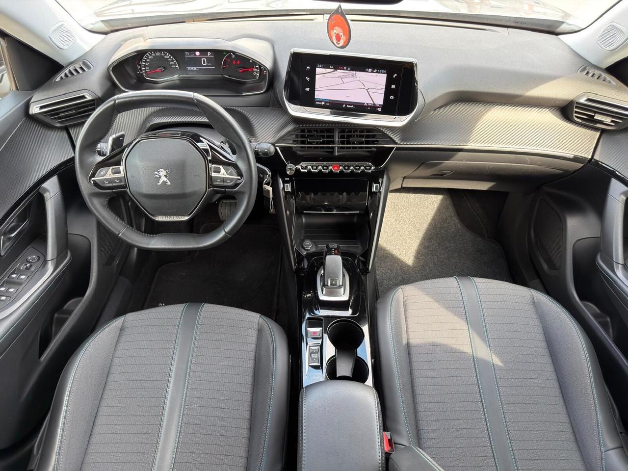 Peugeot 2008 1.5 Hdi 130cv EAT8 Allure 2022 Automatica