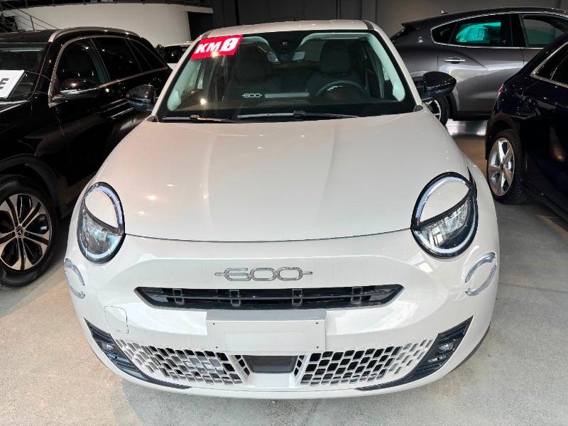 FIAT 600 (2023-->) 600 Hybrid 110 CV DCT MHEV B...
