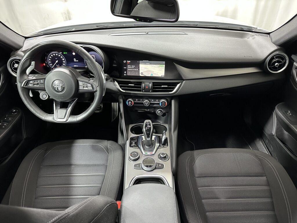 Alfa Romeo Giulia 2.0 t Sprint Q4 280cv auto