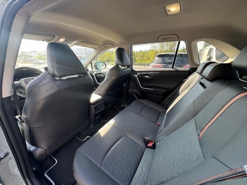 Toyota RAV4 2.5 HV (222 CV) E-CVT Adventure AWD