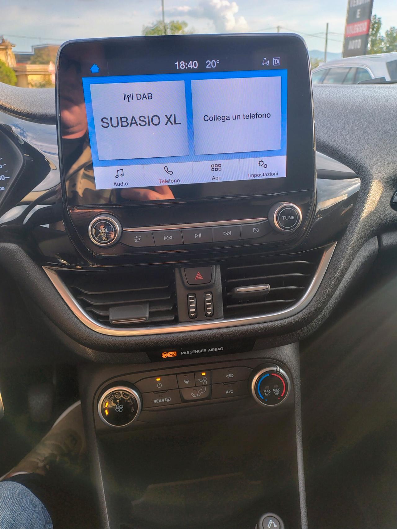 Ford Fiesta 1.1 75 CV 5 porte Connect