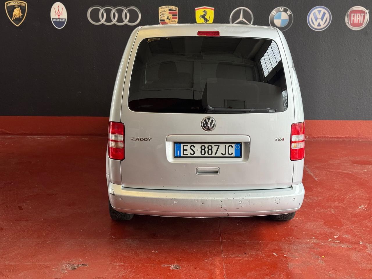 Volkswagen Caddy Maxi 7 posti 1.6 TDI 102 CV DSG 5p. Trendline