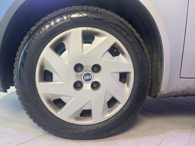 FIAT Punto 1.2i cat 3 porte SX