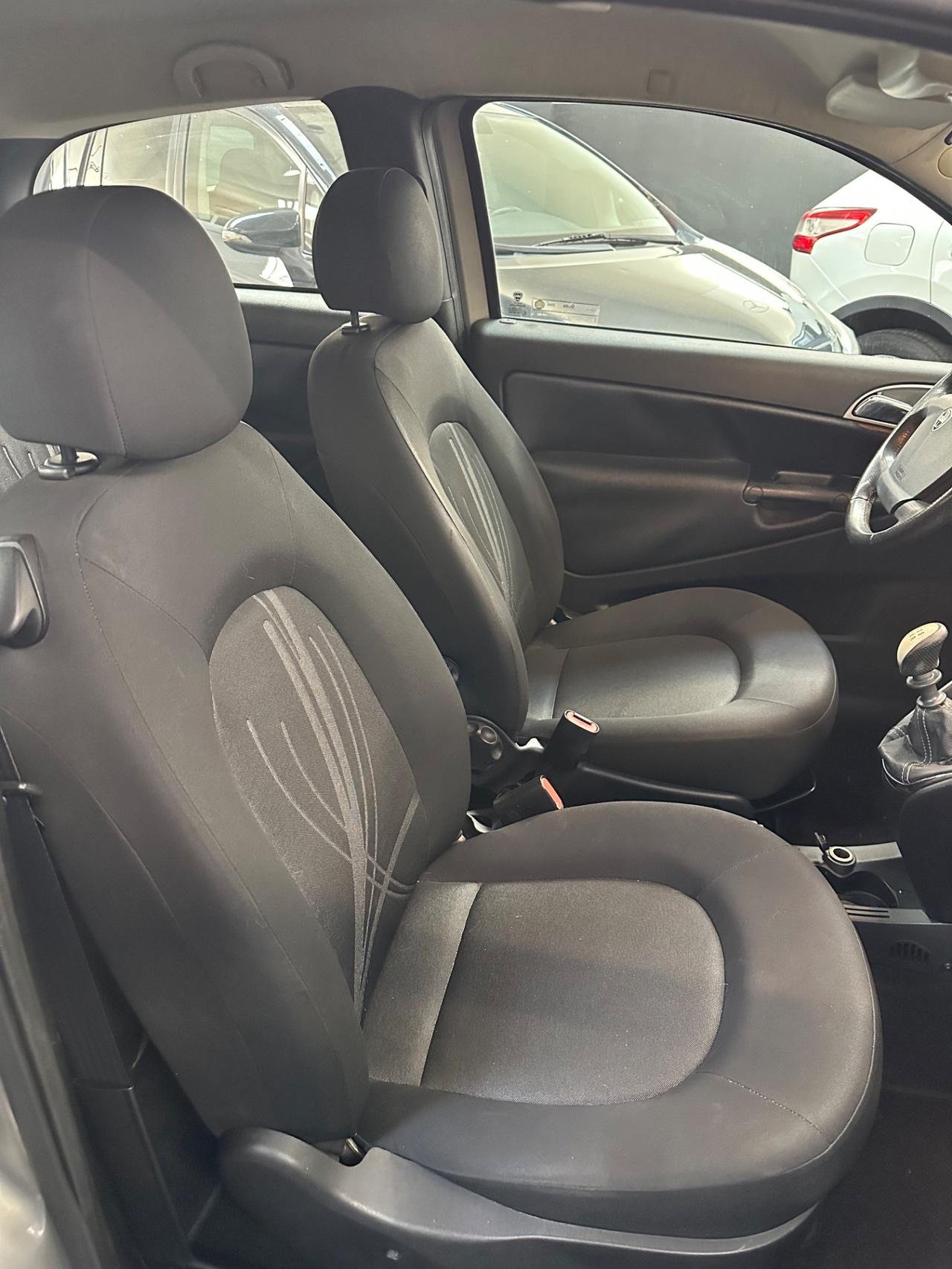 Lancia Ypsilon 1.4 Platinum Ecochic GPL