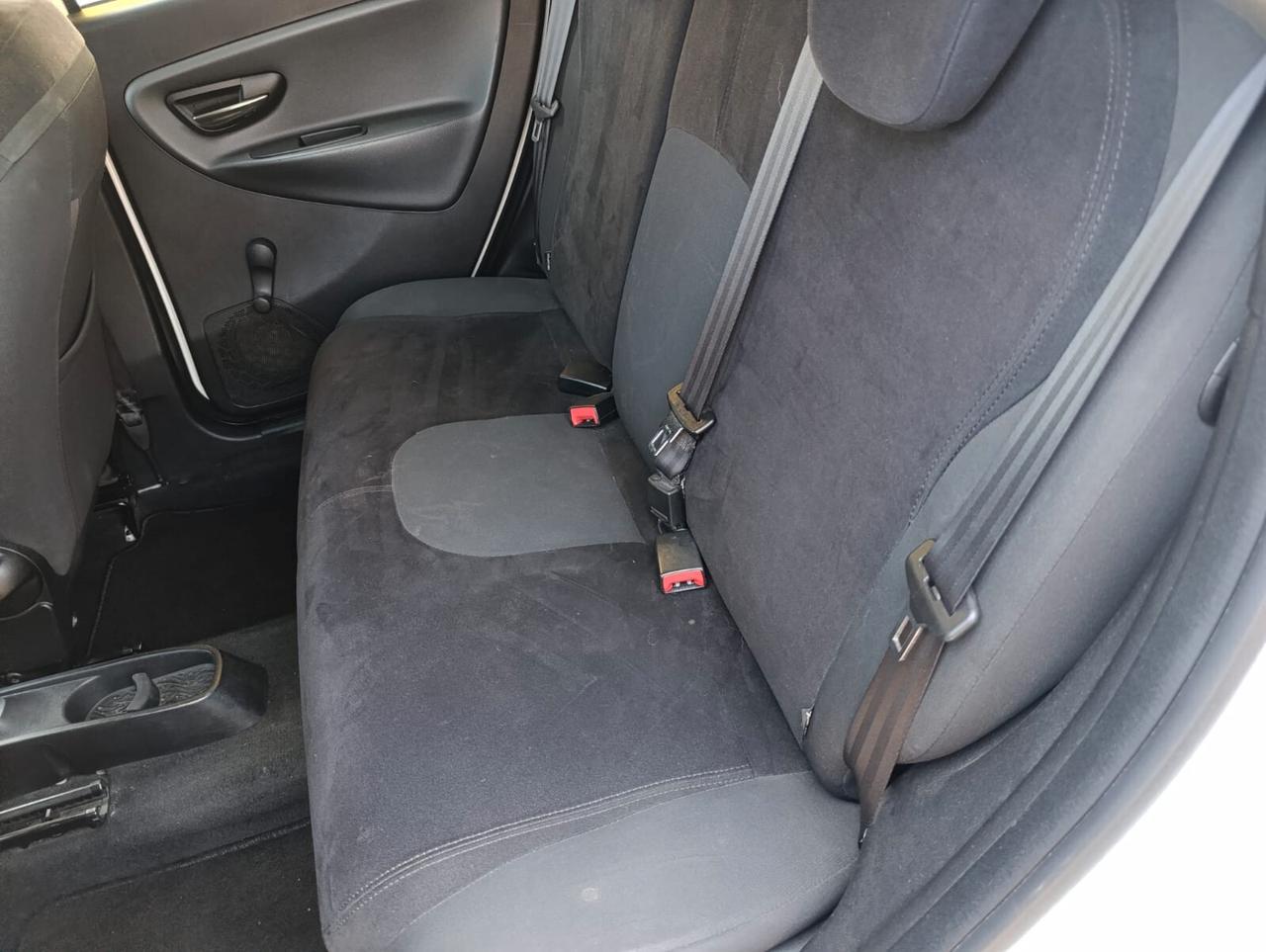 Lancia Ypsilon 1.2 cc 69 CV 5 porte GPL Ecochic 2013