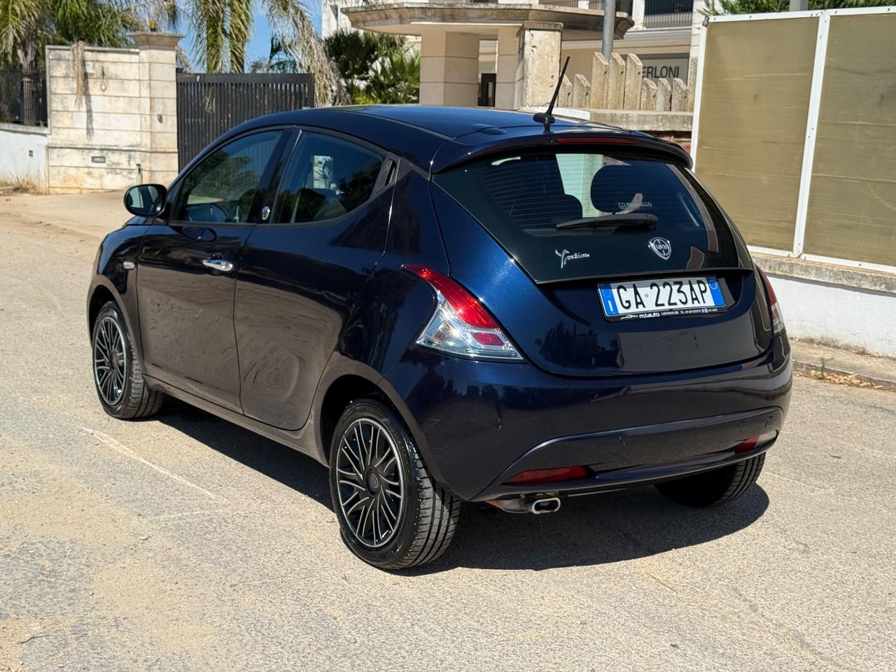 Lancia Ypsilon 1.2 69 CV 5 porte GPL Ecochic Gold