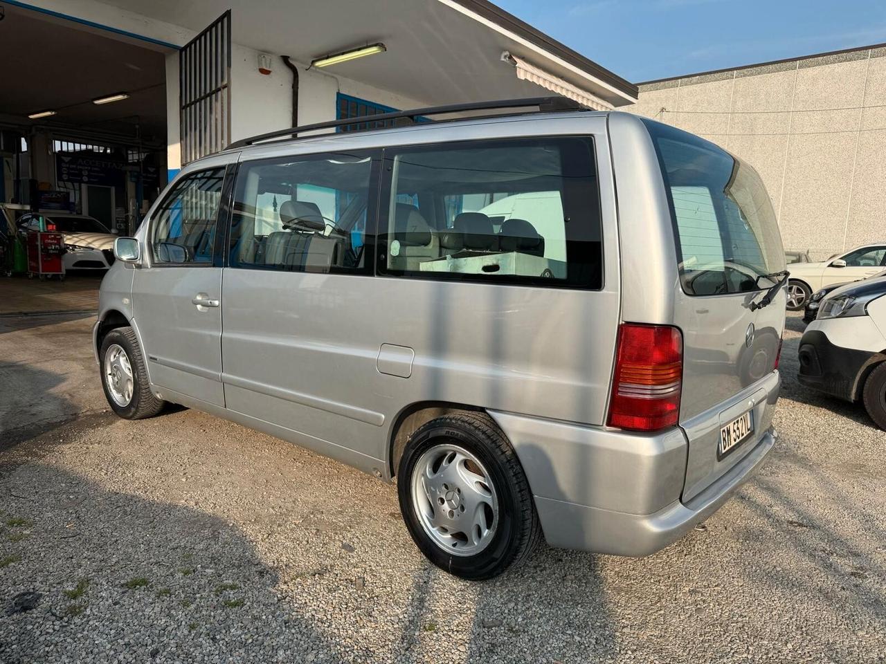 Mercedes-benz V 220 CDI cat Ambiente