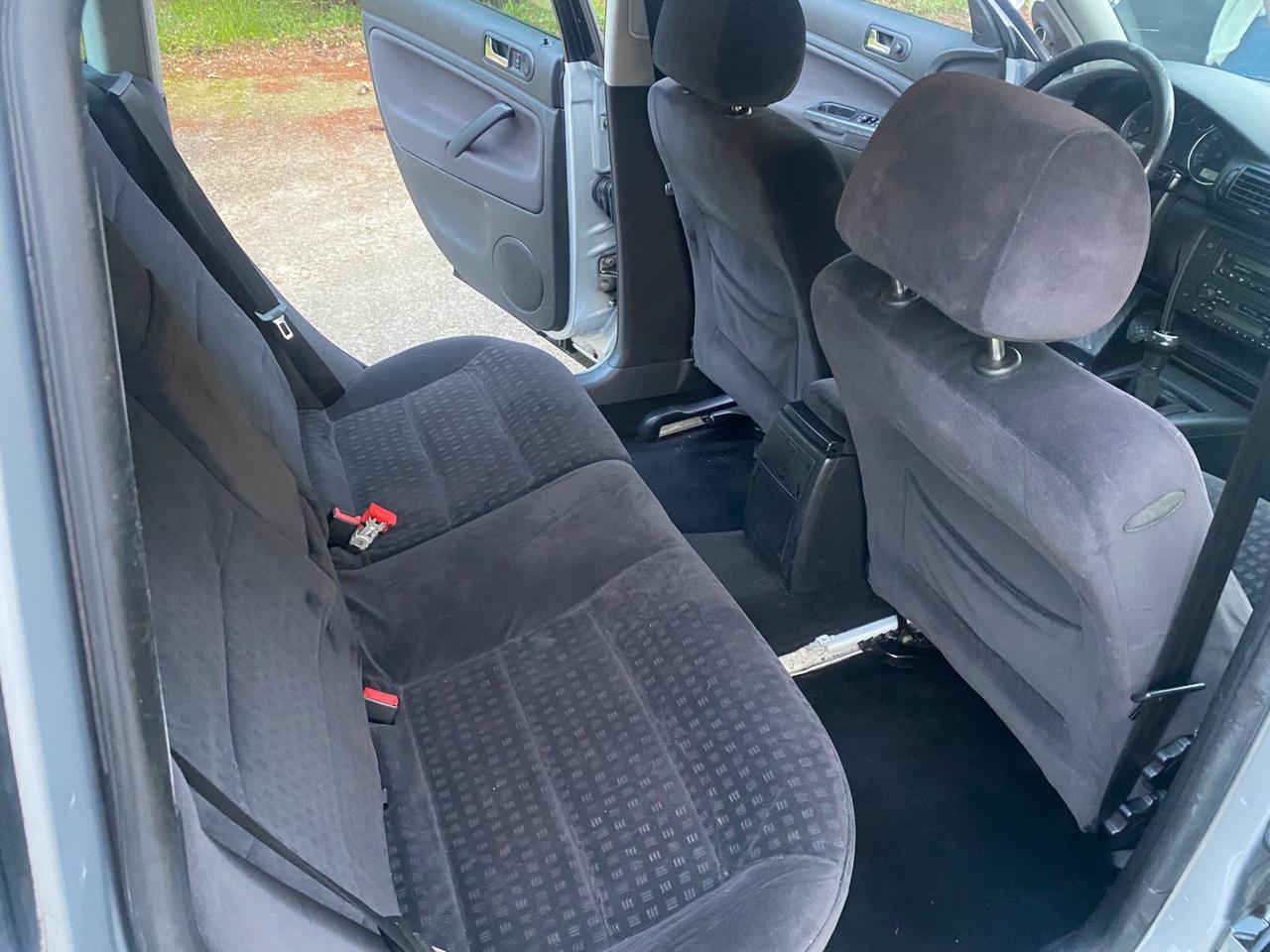 VW PASSAT 1.9 TDI SW UNICO PROPRIETARIO INDISTRUTTIBILE