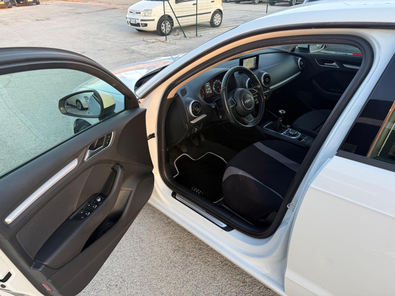 Audi A3 1.6 TDI clean diesel Ambition