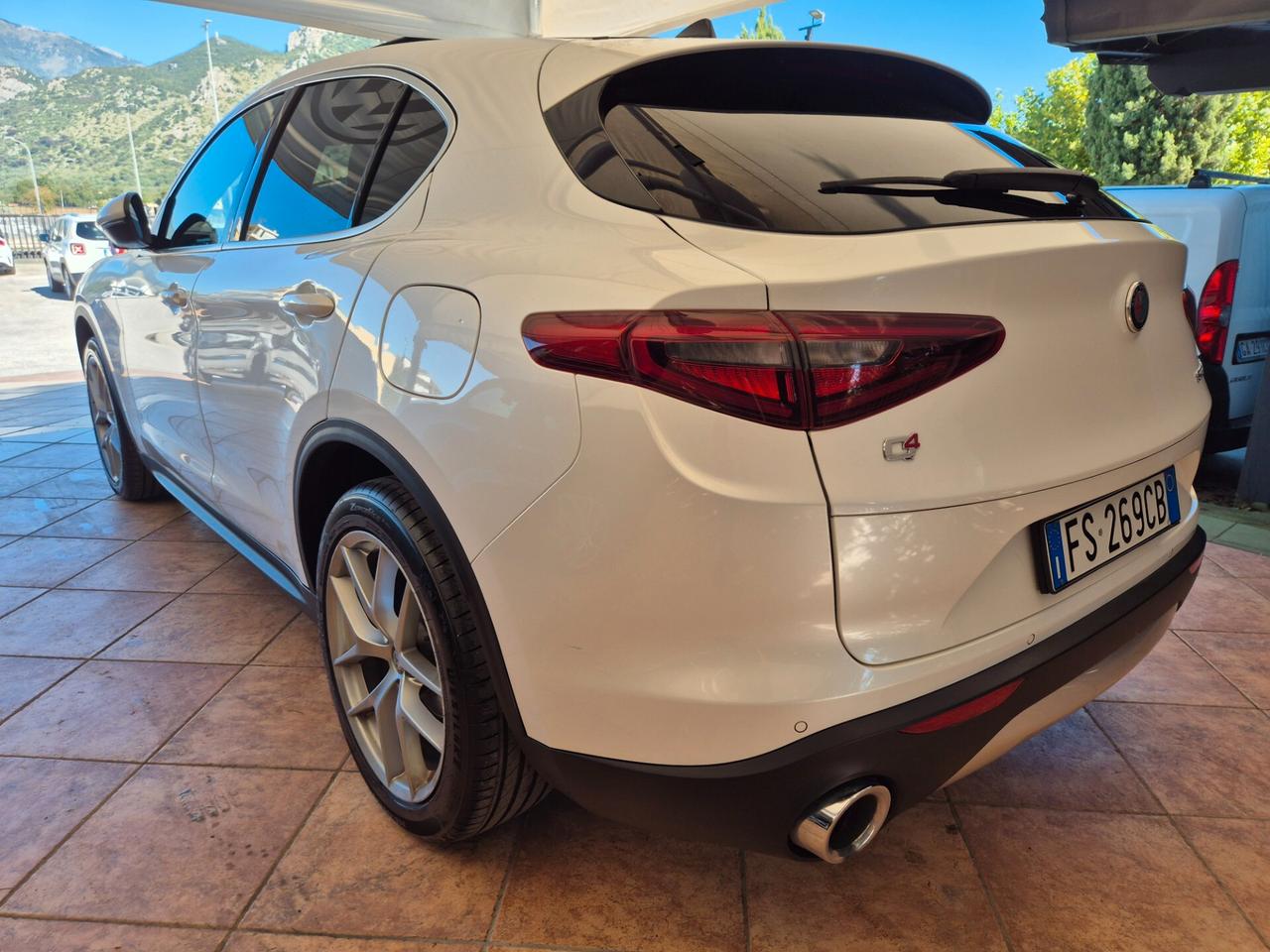 Alfa Romeo Stelvio 2.2 Turbodiesel 210 CV AT8 Q4 Super
