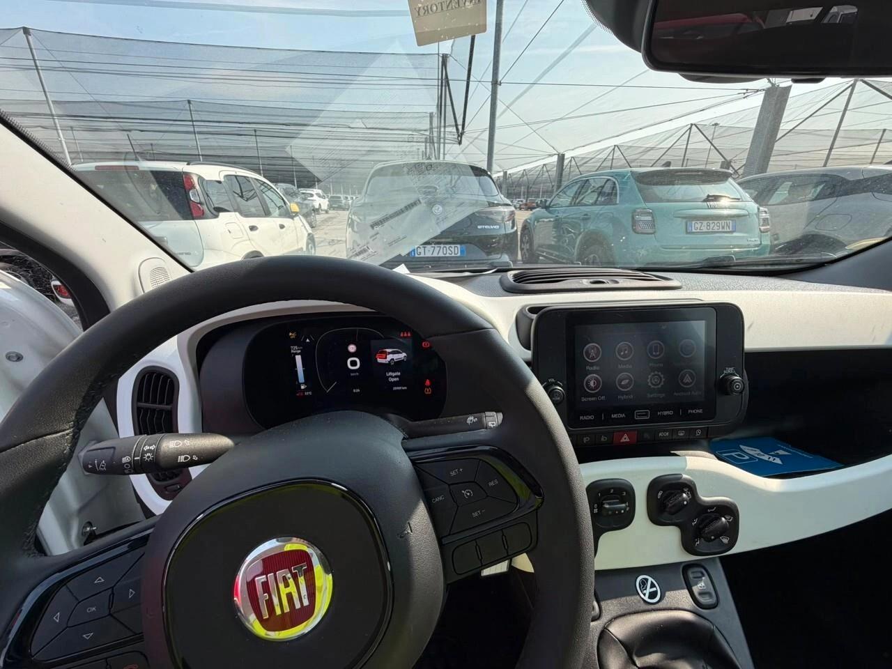 Fiat Panda 1.0 FireFly S&S Hybrid Pandina MODELLO CROSS